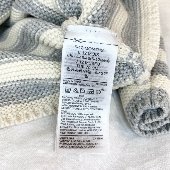 ✨Host Pick✨ Baby Gap Disney Knit Striped Cardigan Jacket - Picture 9 of 9